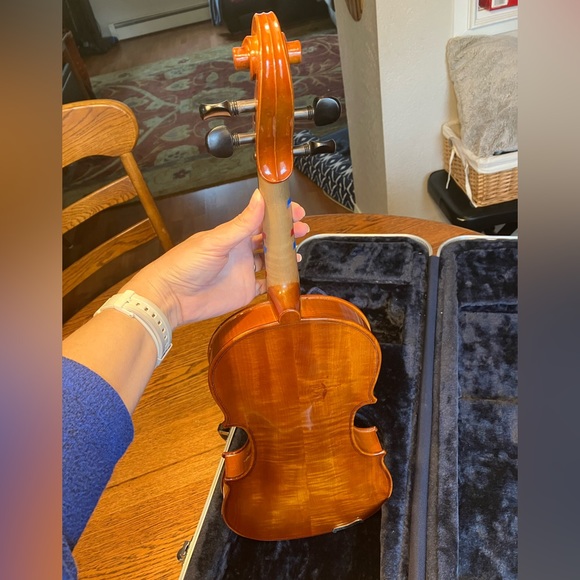 Samuel Eastman VL100 4/4 orchestra violin with hard case bow rosin etc. - Picture 10 of 15